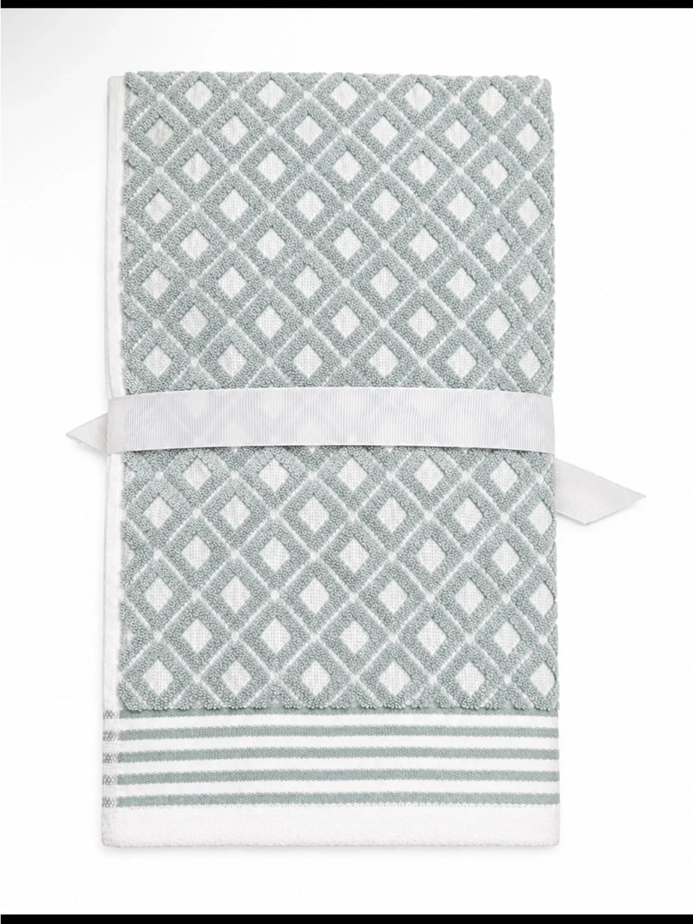 Soft Blue & White Geometric Bath Towel – Spa Style